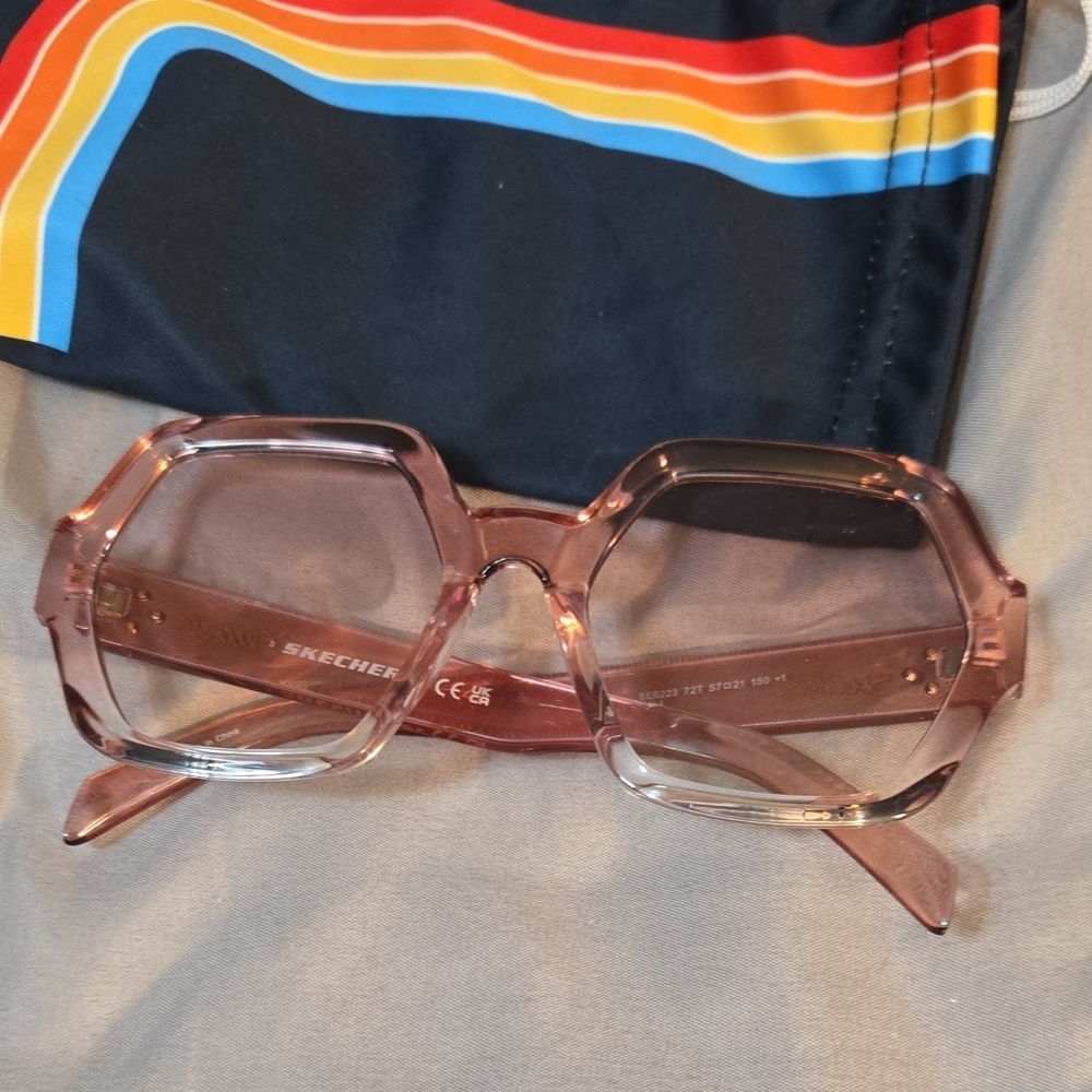 Skechers Hexagonal Pink Sunglasses